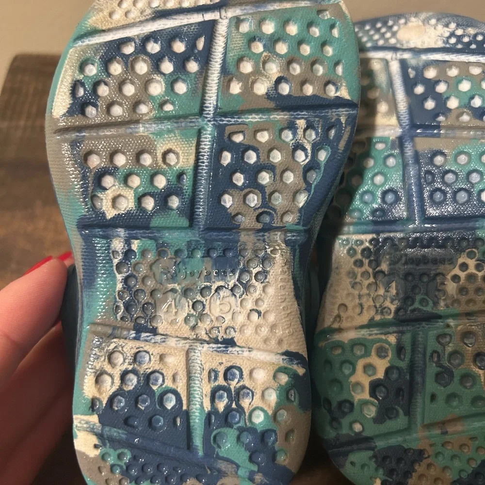 Joybees Baby Size 4/5 Blue, Green & White Tie Dye Slip On Clog Waterproof Summer